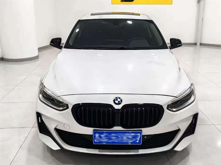 Фото 5 - BMW 1 Series