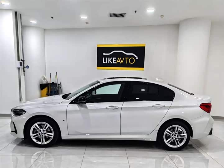 Фото 9 - BMW 1 Series