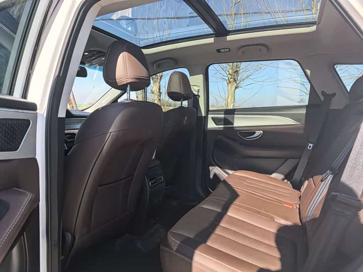 Фото 9 - Jetour X95