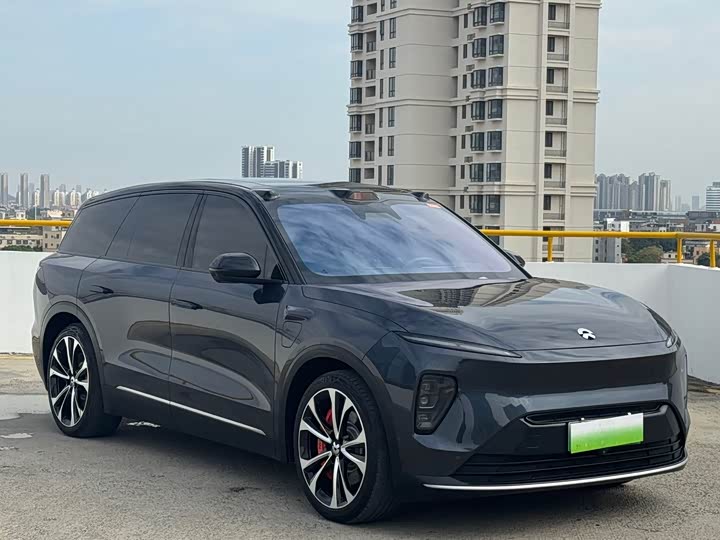 Фото 3 - Nio ES8