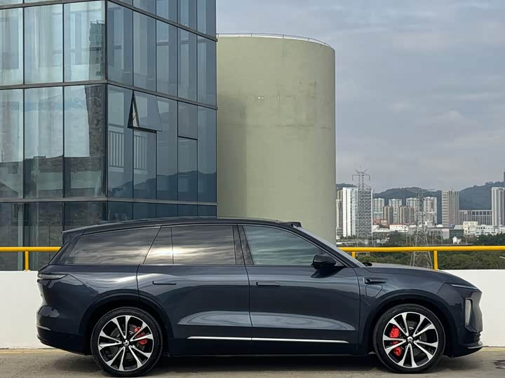 Фото 8 - Nio ES8