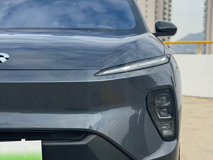 Фото 9 - Nio ES8