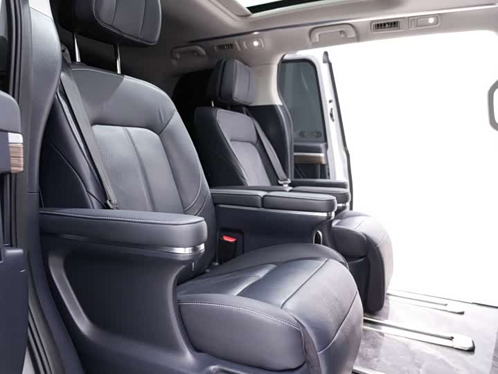 Фото 9 - GAC Trumpchi M8