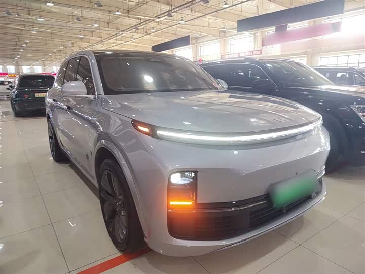 Фото 4 - LiXiang L8