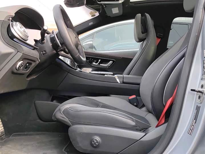 Фото 3 - Mercedes-Benz EQE AMG