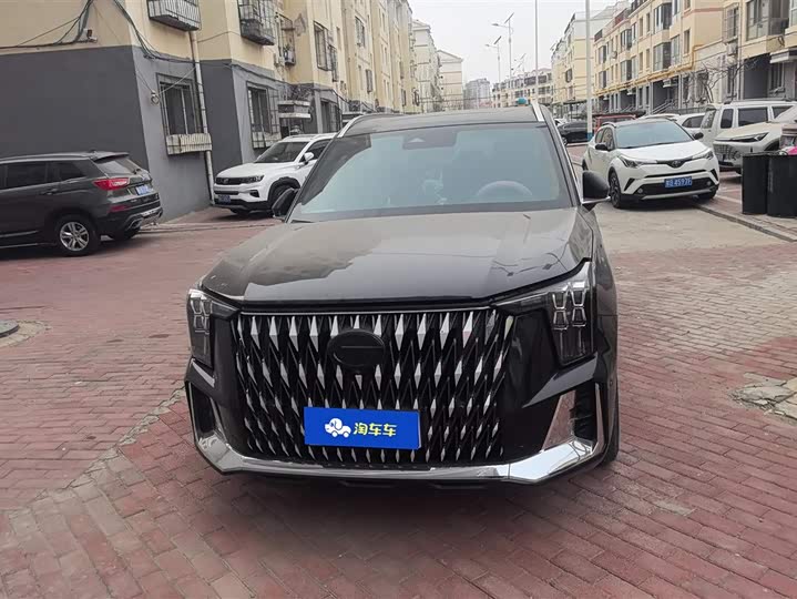 Фото 2 - GAC Trumpchi GS8