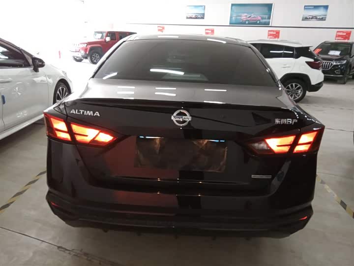 Фото 6 - Nissan Teana