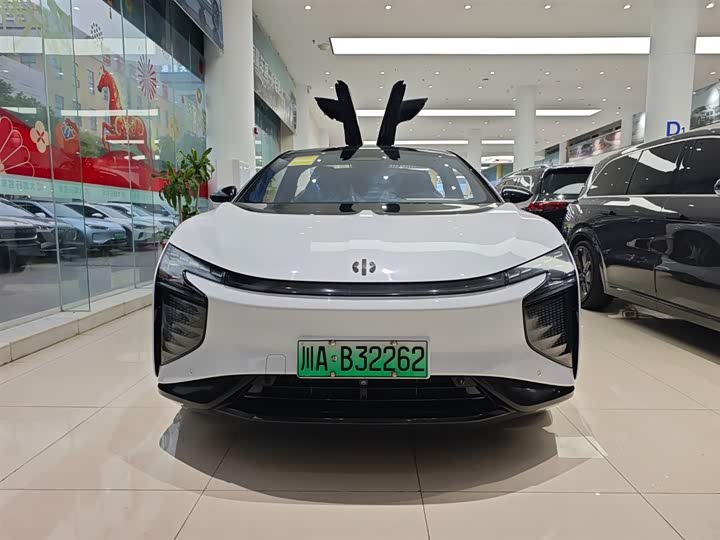 Фото 7 - HiPhi X