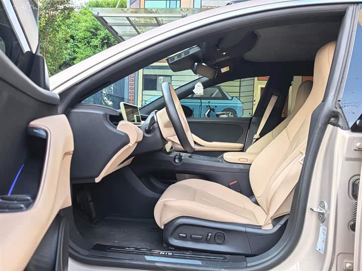 Фото 7 - Nio ET5T