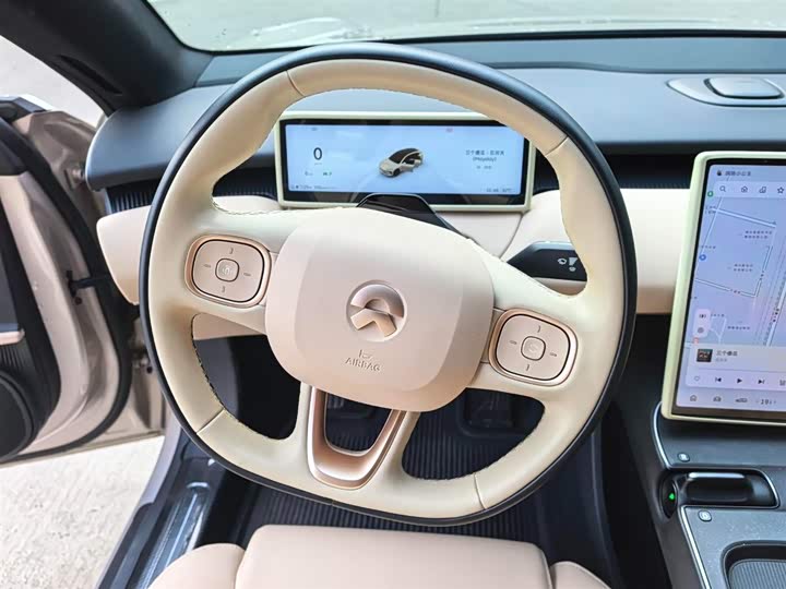 Фото 8 - Nio ET5T