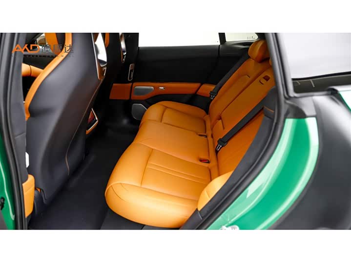 Фото 7 - Xiaomi YU7