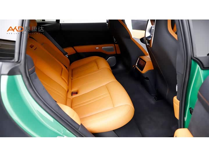 Фото 8 - Xiaomi YU7