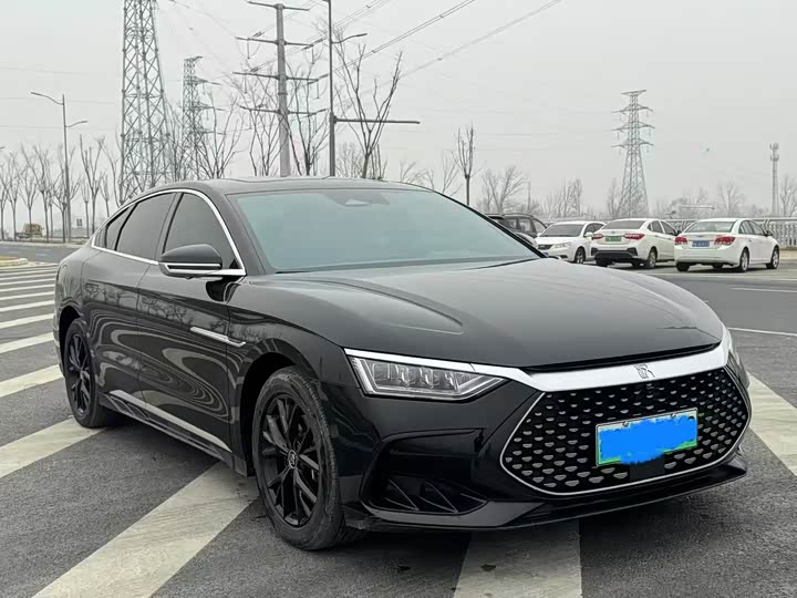 Фото 3 - BYD Han