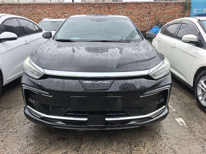 Фото 2 - Beijing EU7