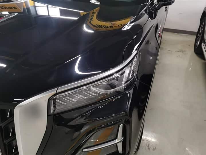 Фото 5 - Hongqi HS5