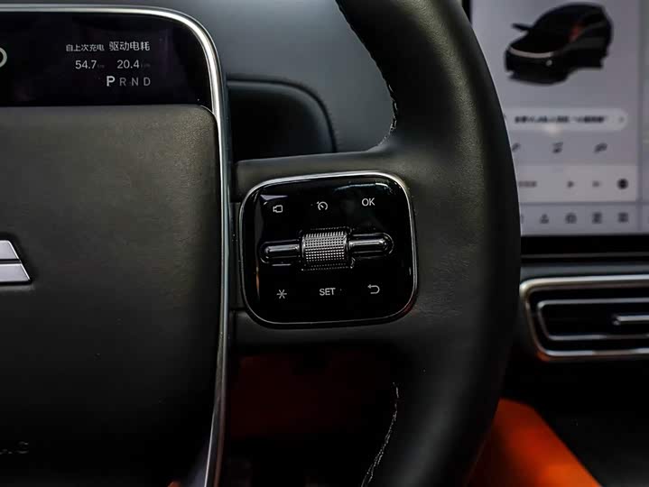 Фото 5 - LiXiang L8