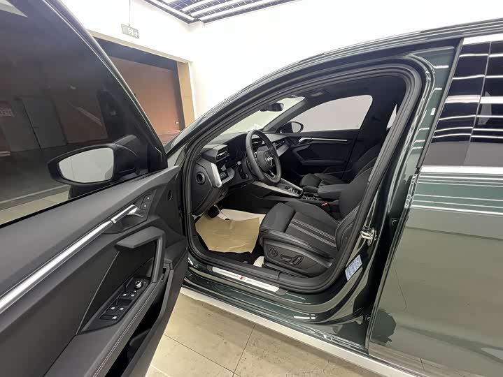 Фото 7 - Audi A3