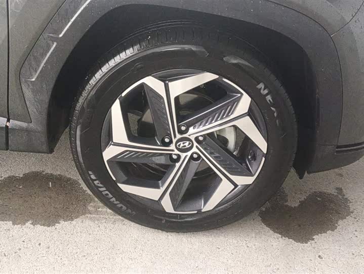 Фото 6 - Hyundai Tucson L