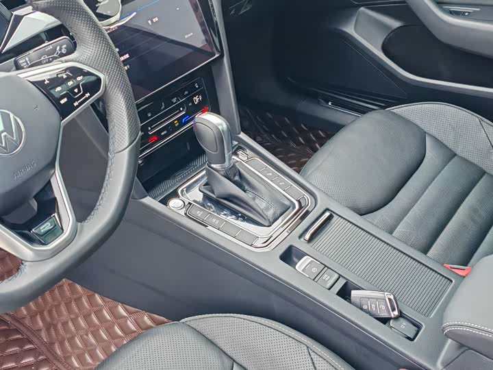 Фото 7 - Volkswagen CC