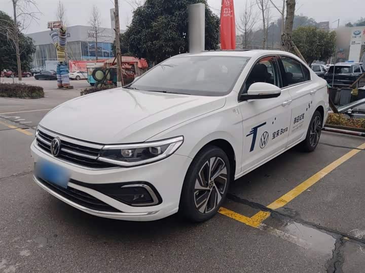 Фото 2 - Volkswagen Bora