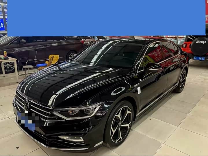 Фото 1 - Volkswagen Magotan