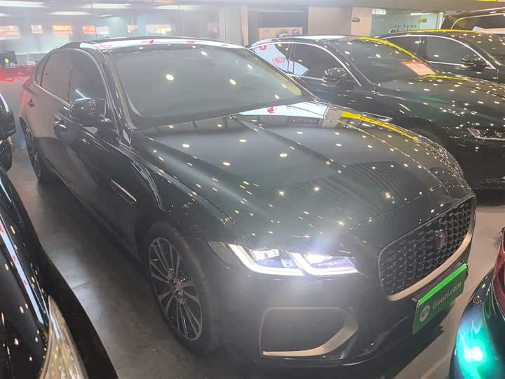 Фото 4 - Jaguar XF L