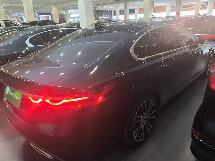 Фото 6 - Jaguar XF L