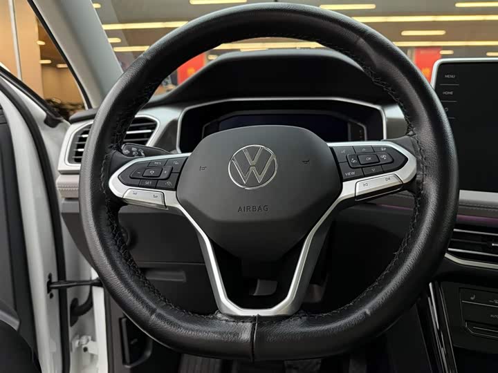 Фото 8 - Volkswagen Tayron