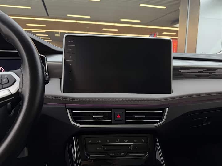 Фото 9 - Volkswagen Tayron