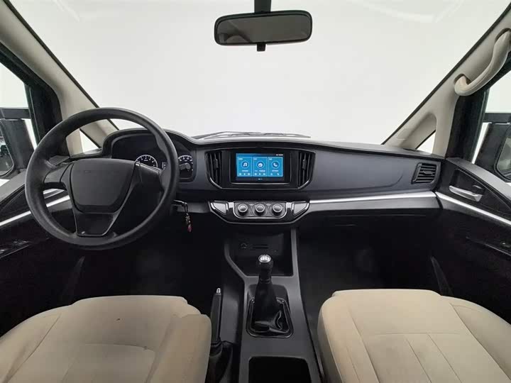 Фото 5 - Dongfeng Forthing Lingzhi M5