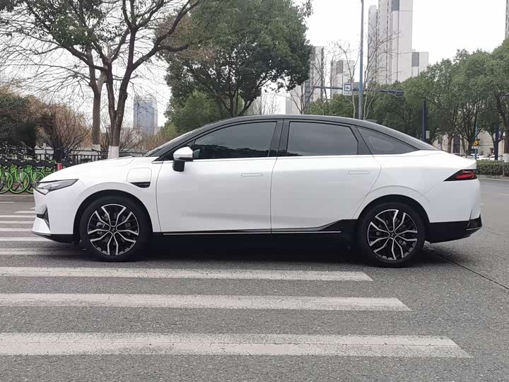 Фото 4 - XPeng P5