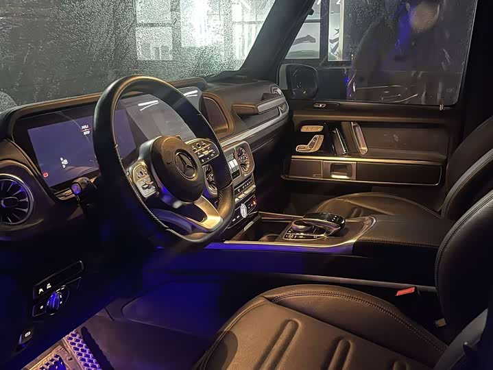 Фото 2 - Mercedes-Benz G-Class