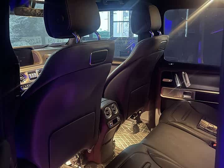 Фото 3 - Mercedes-Benz G-Class