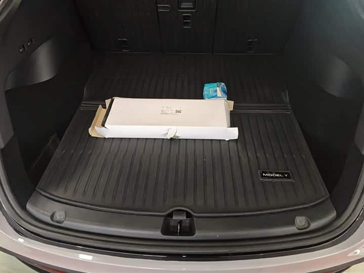 Фото 4 - Tesla Model Y