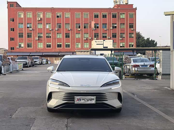 Фото 5 - BYD Seal 07 DM-i Hybrid