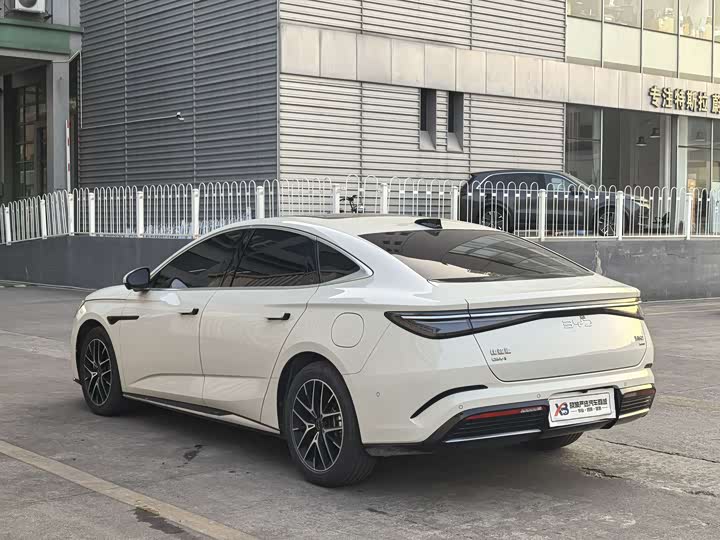 Фото 7 - BYD Seal 07 DM-i Hybrid