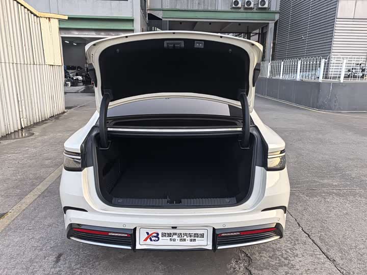 Фото 9 - BYD Seal 07 DM-i Hybrid