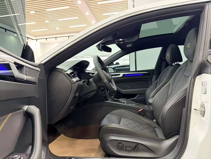 Фото 6 - Volkswagen CC