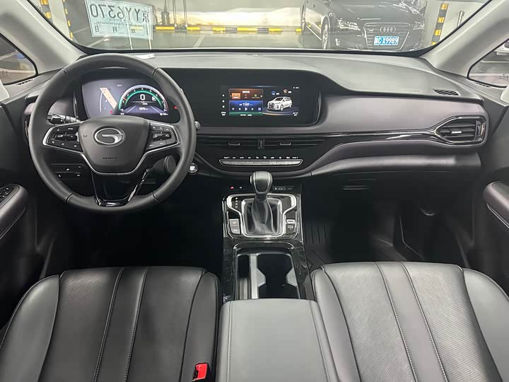 Фото 7 - GAC Trumpchi M6