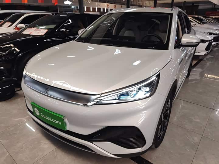 Фото 2 - BYD Yuan Plus