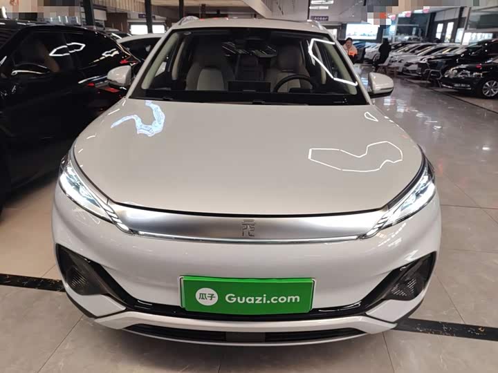 Фото 3 - BYD Yuan Plus