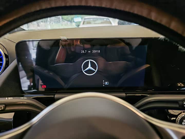 Фото 8 - Mercedes-Benz GLA-Class