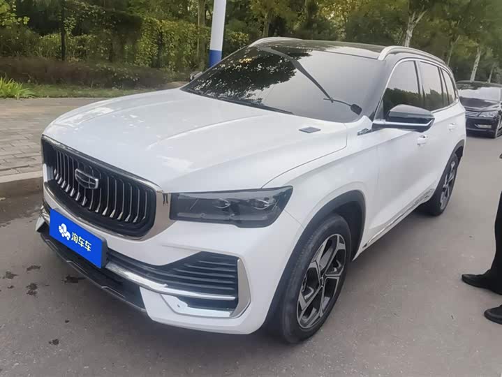 Фото 1 - Geely Monjaro