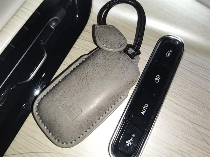 Фото 9 - Geely Galaxy E5