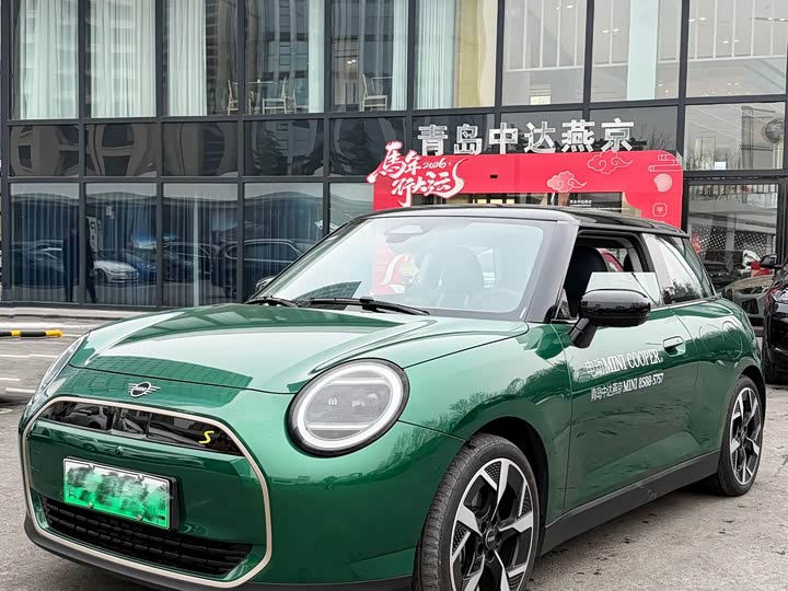 Фото 1 - Mini Cooper