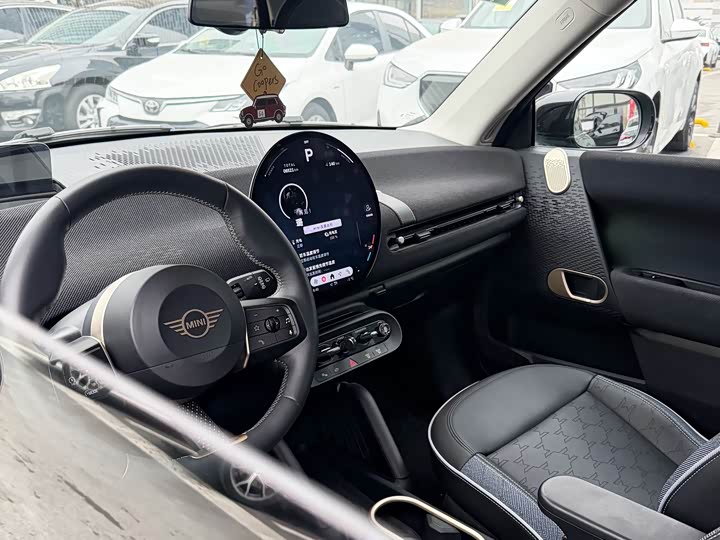 Фото 5 - Mini Cooper