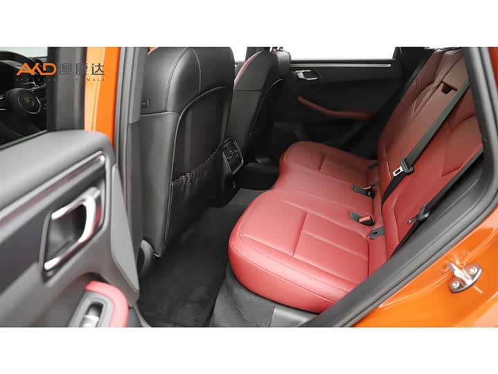 Фото 7 - Porsche Macan