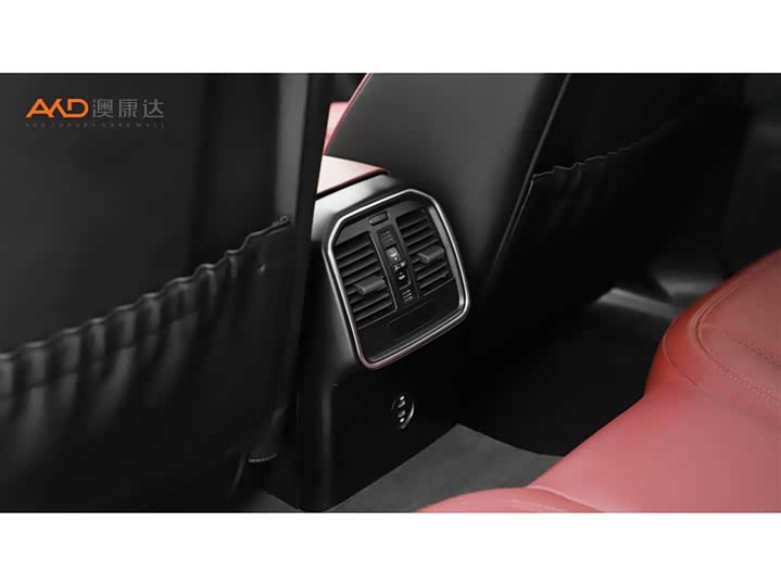 Фото 9 - Porsche Macan