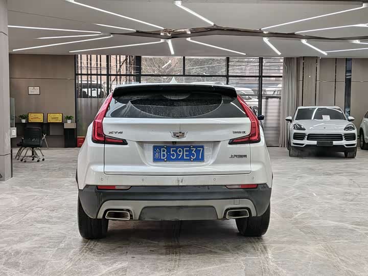 Фото 5 - Cadillac XT4