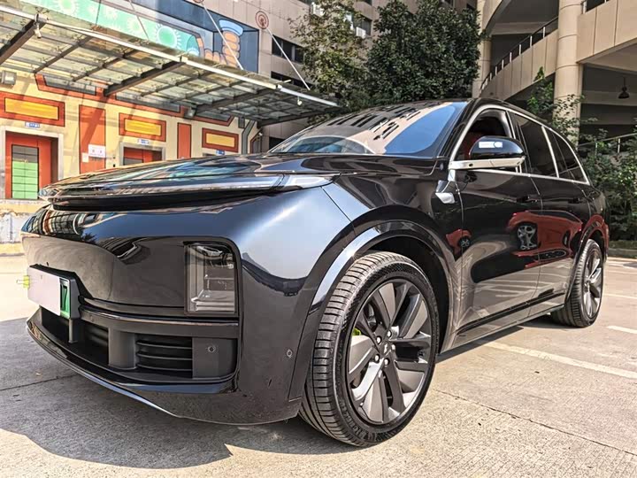 Фото 4 - LiXiang L8